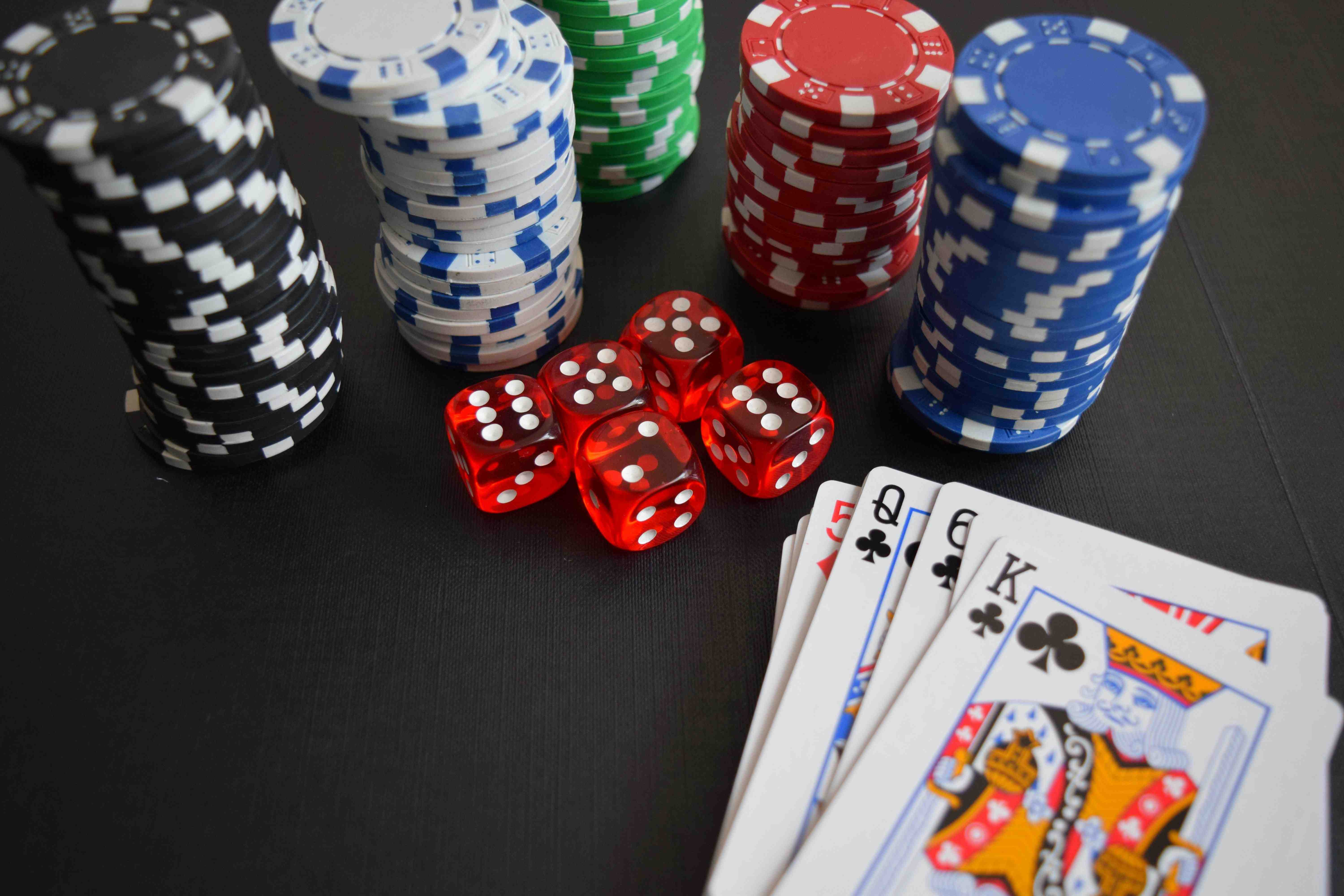 vcitymm APP မိုဘိုင်းဖုန်းမှ Sportsbook လောင်းကြေး ကစားနေသောမြင်ကွင်း